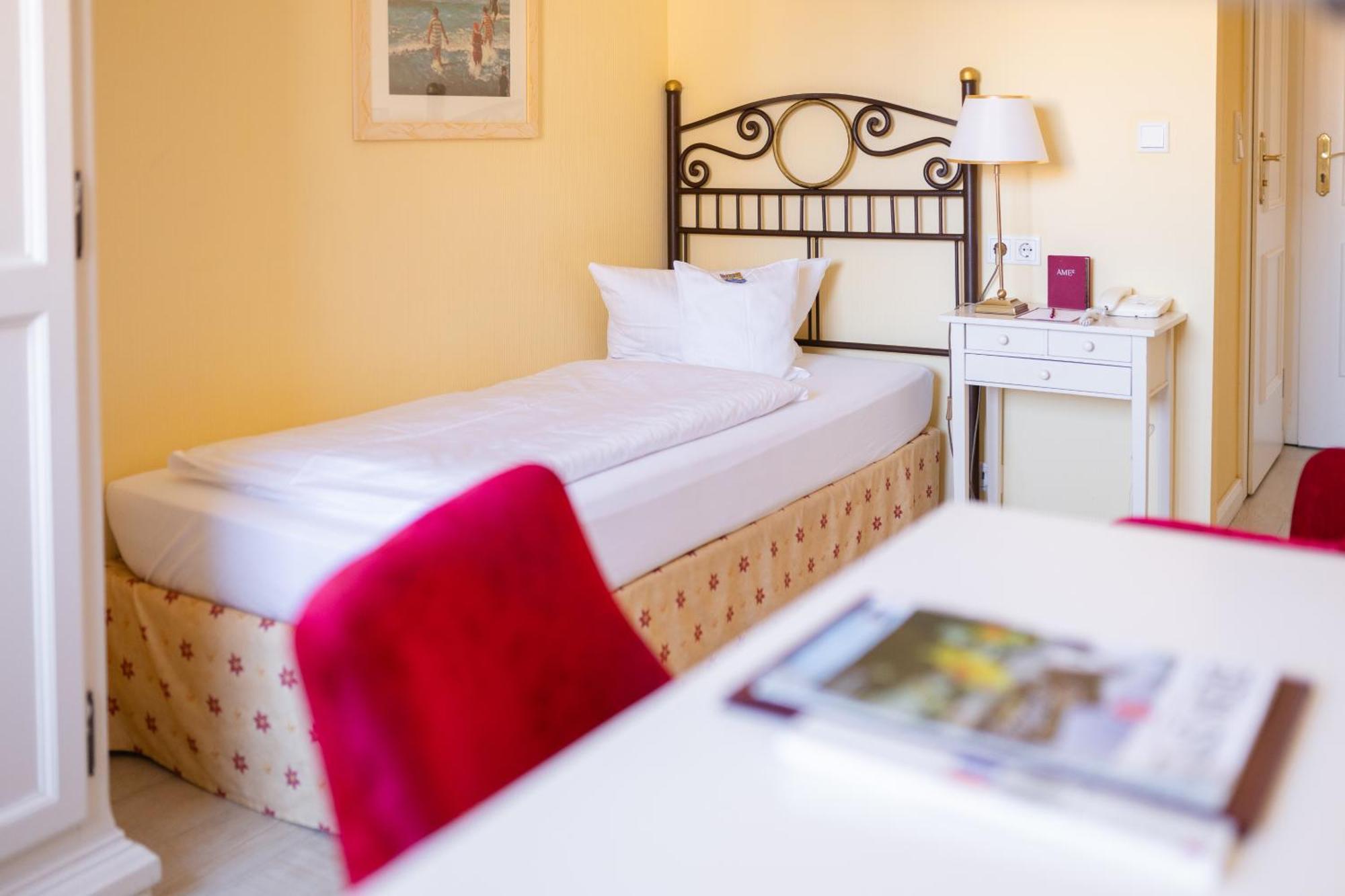 Hotel Duenenburg Westerland Ngoại thất bức ảnh