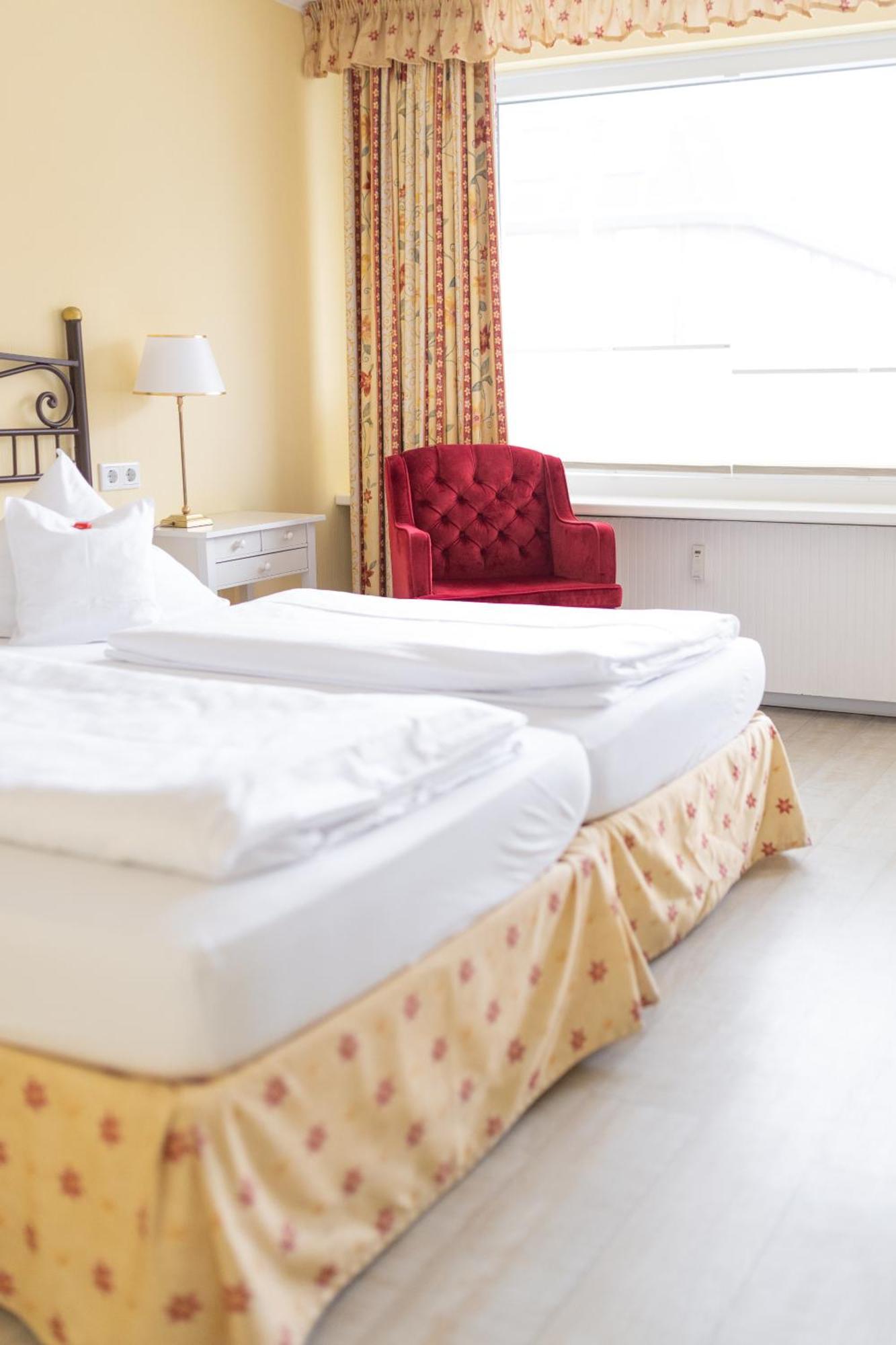 Hotel Duenenburg Westerland Ngoại thất bức ảnh